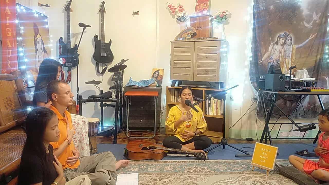 Wednesday Night Kirtan